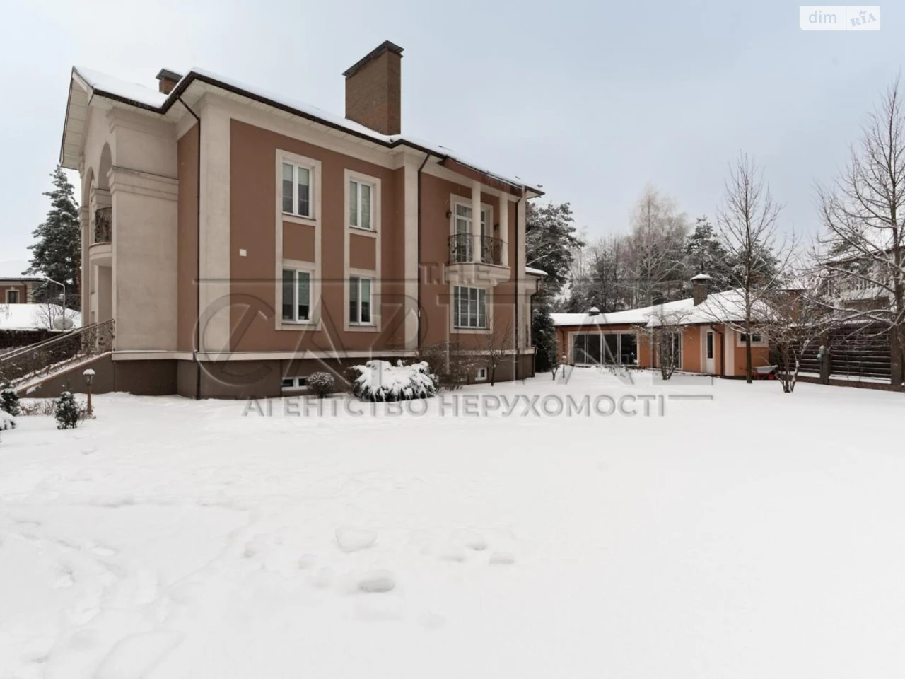 Продаж Дім