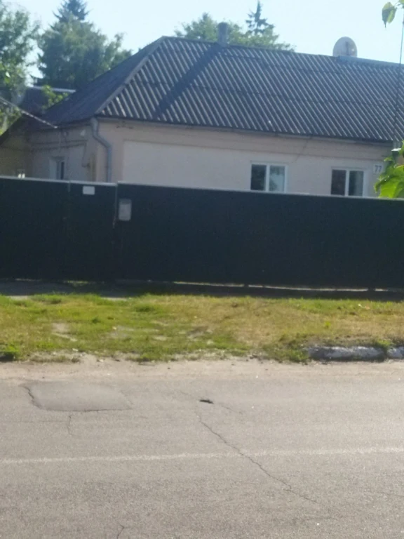 Продаю частину будинку в центрі м.Сквира