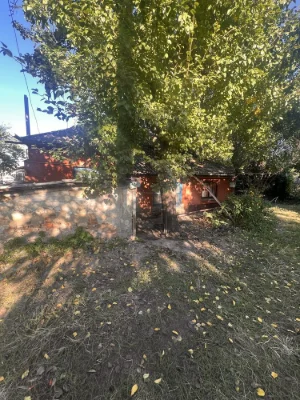 Продаж квартири ( частина будинку) в м. Сквира!