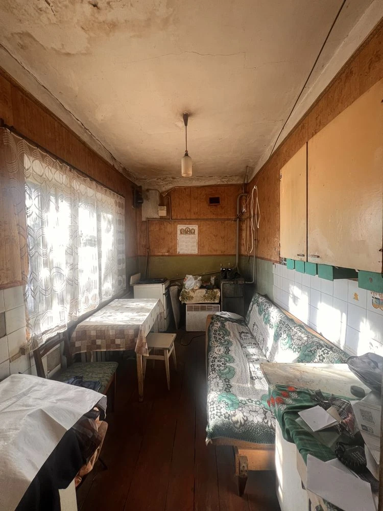 Продаж квартири ( частина будинку) в м. Сквира!