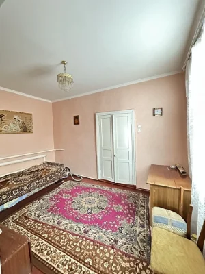 Продаж 2 кім квартири!(частини будинку)м Сквира!
