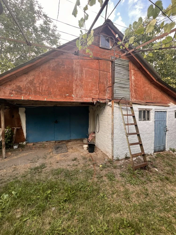 Продаж будинку у м. Сквира