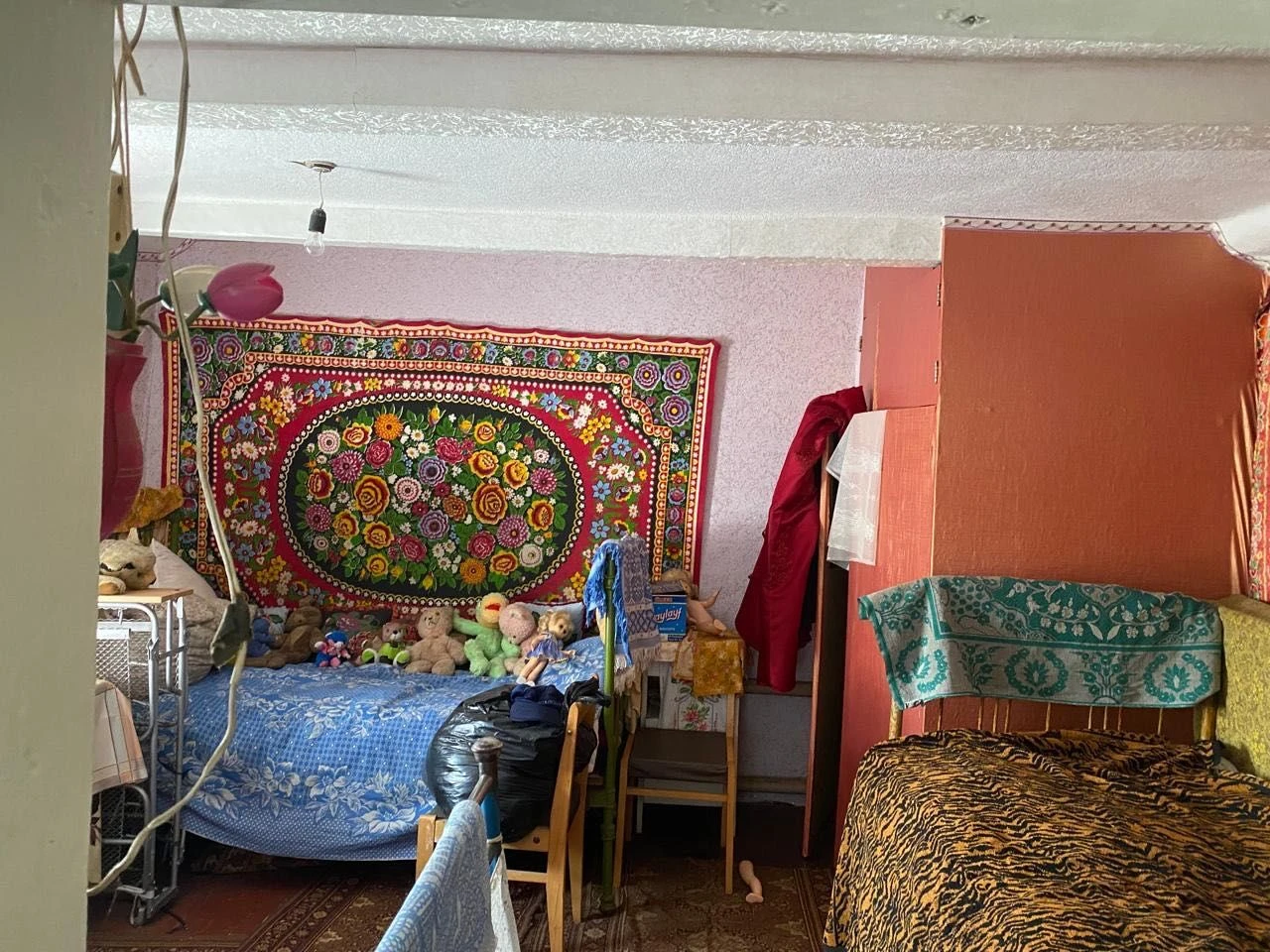 Продаж частини будинку та земельної ділянки у м. Сквира, Біл