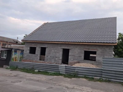 Продається,  здається в оренду будинок.