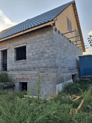 Продається,  здається в оренду будинок.