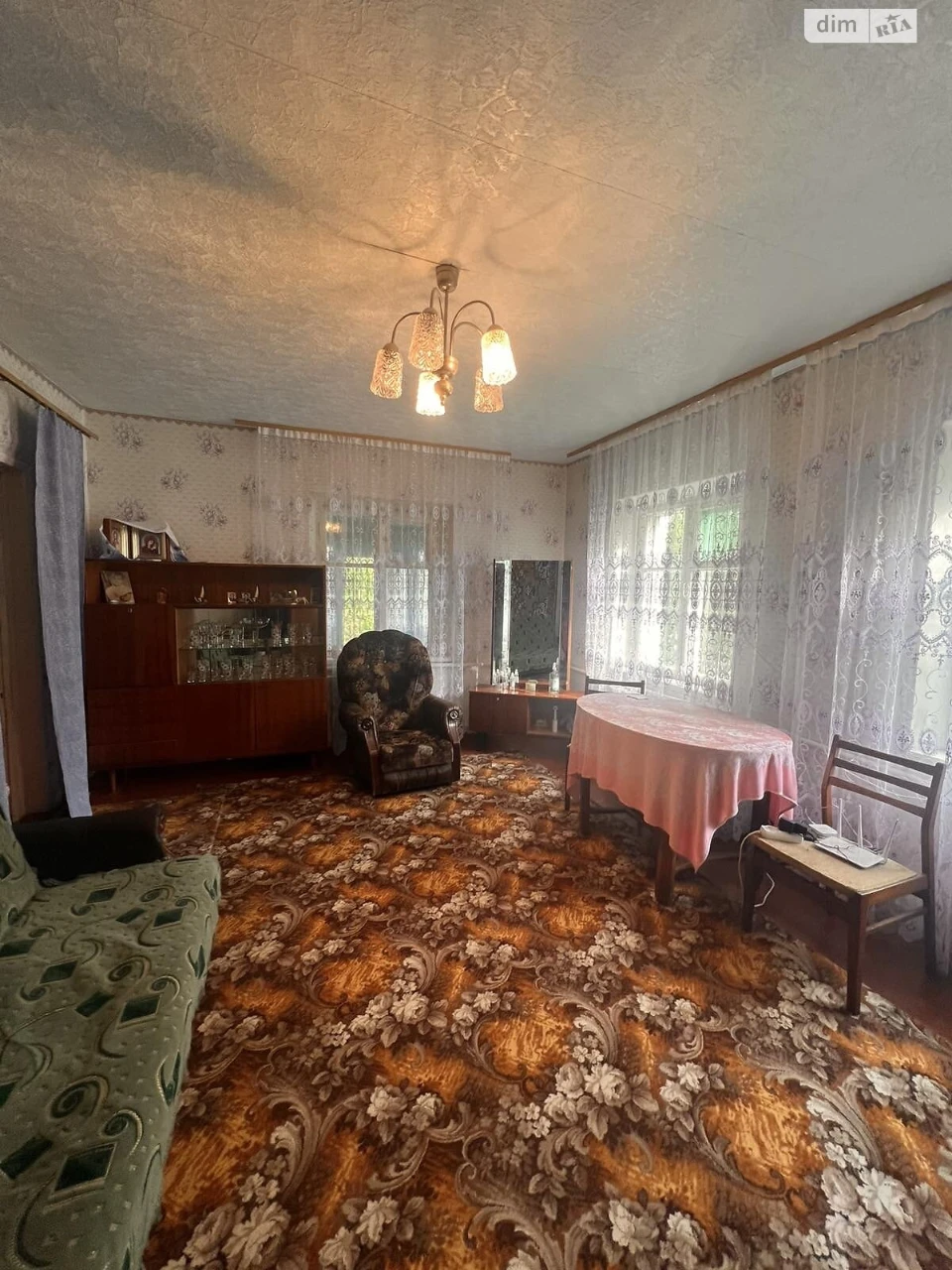 Продаж Дім