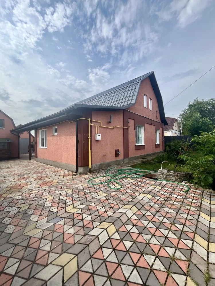 Продам будинок в Сквирі!