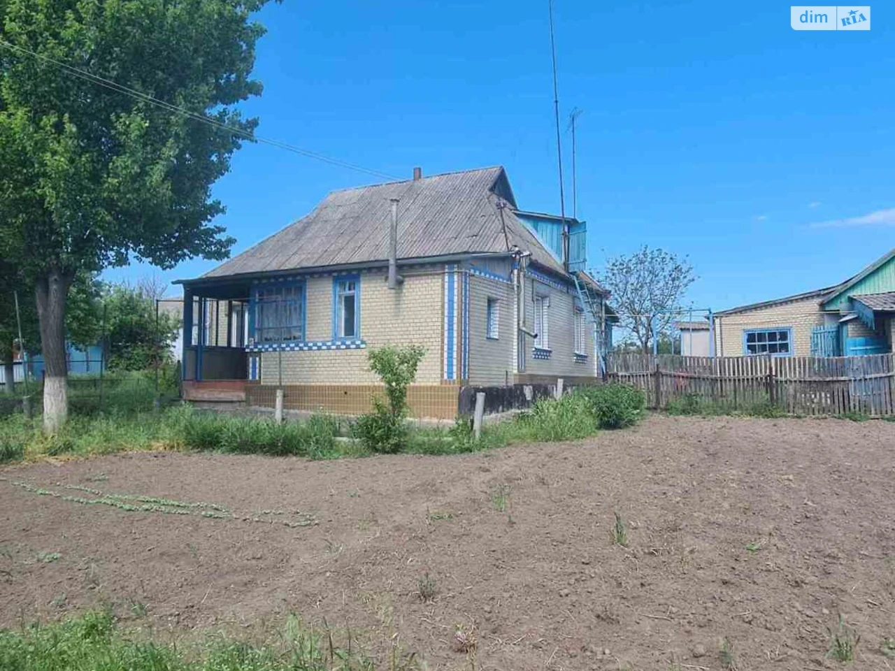 Продаж Дім
