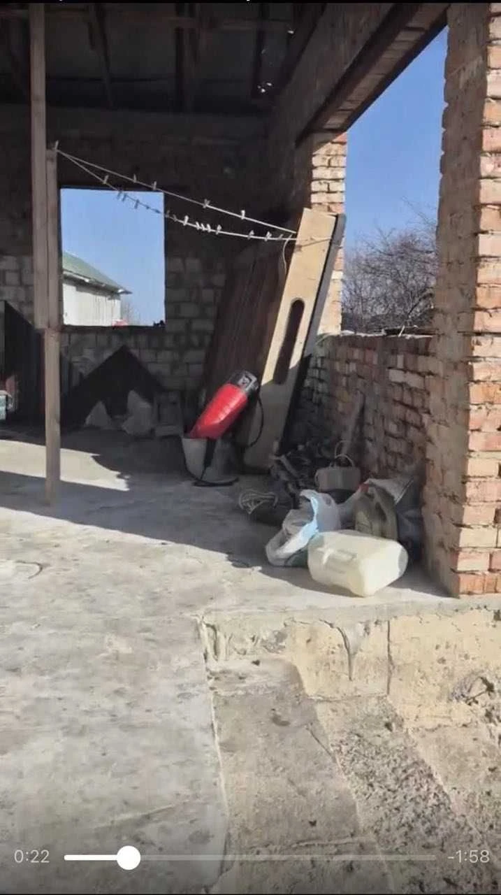 Це не просто будинок- це -майновий комплекс !