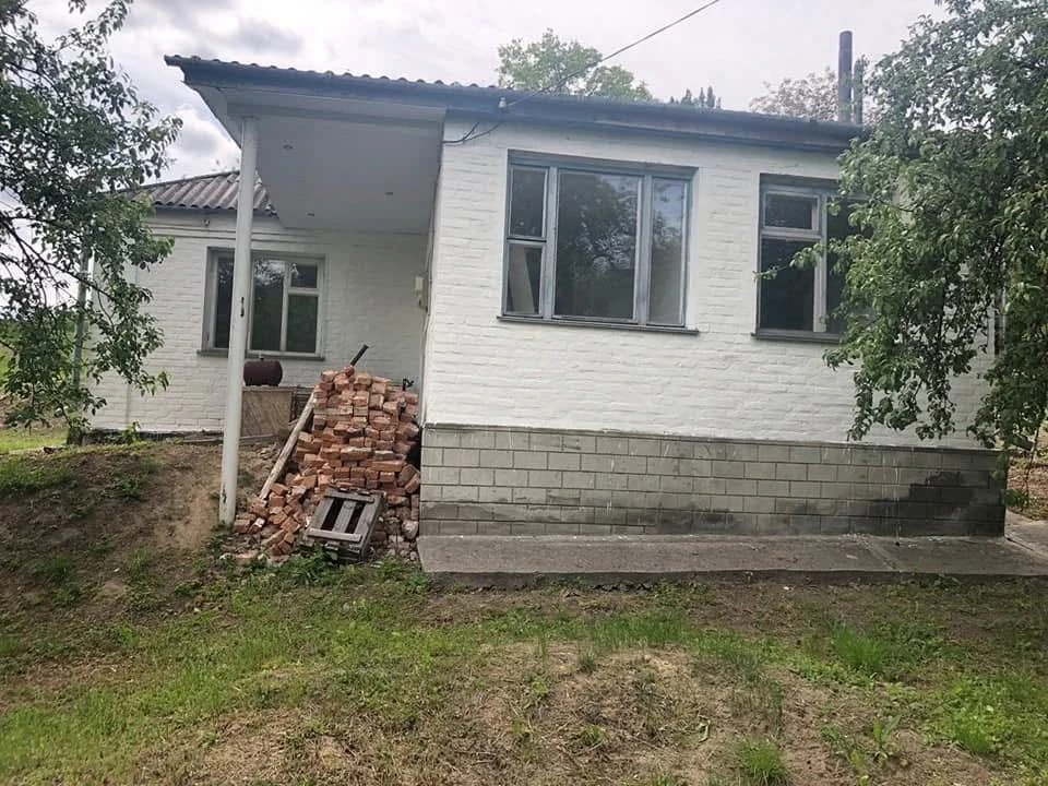 Продається 4-кімнатний будинок у м. Тараща, вул. Бориса Грін