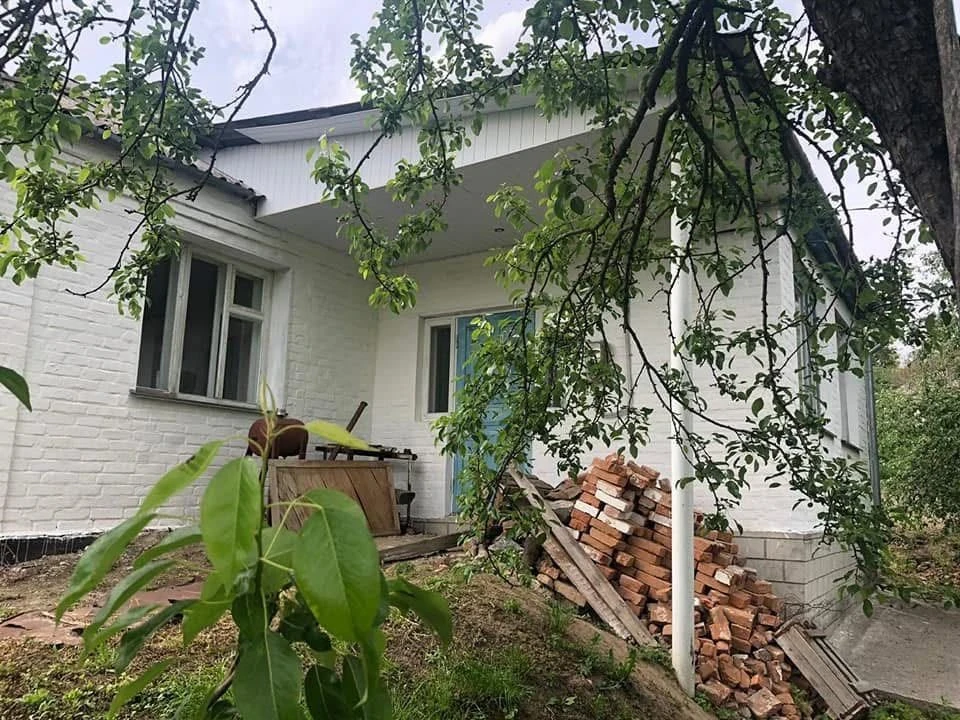 Продається 4-кімнатний будинок у м. Тараща, вул. Бориса Грін