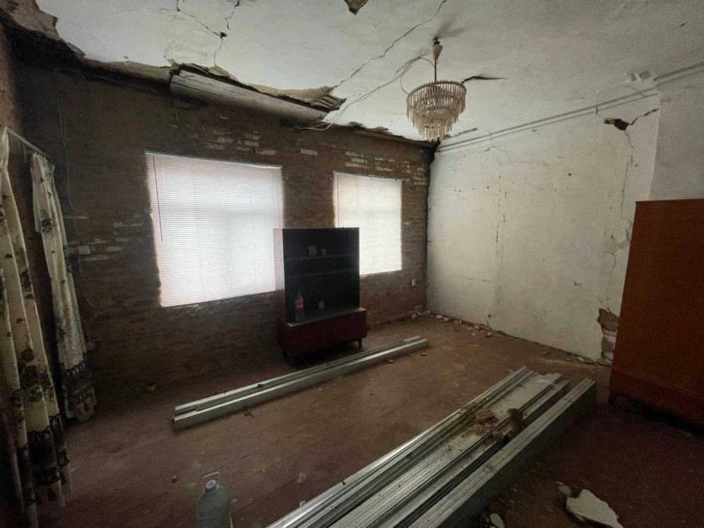 Частина будинку Тараща