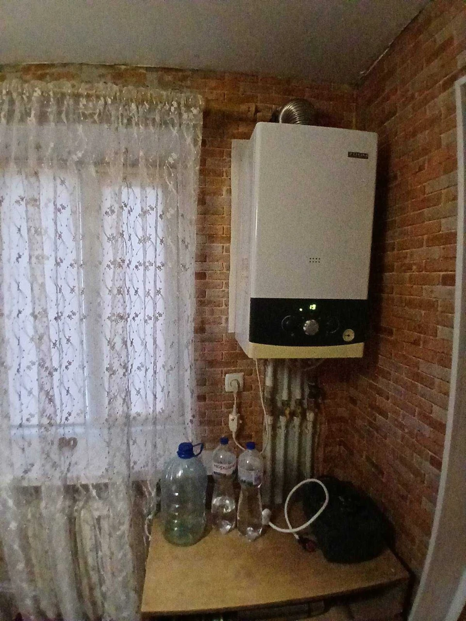 Продам частину будинку в центрі міста Фастів
