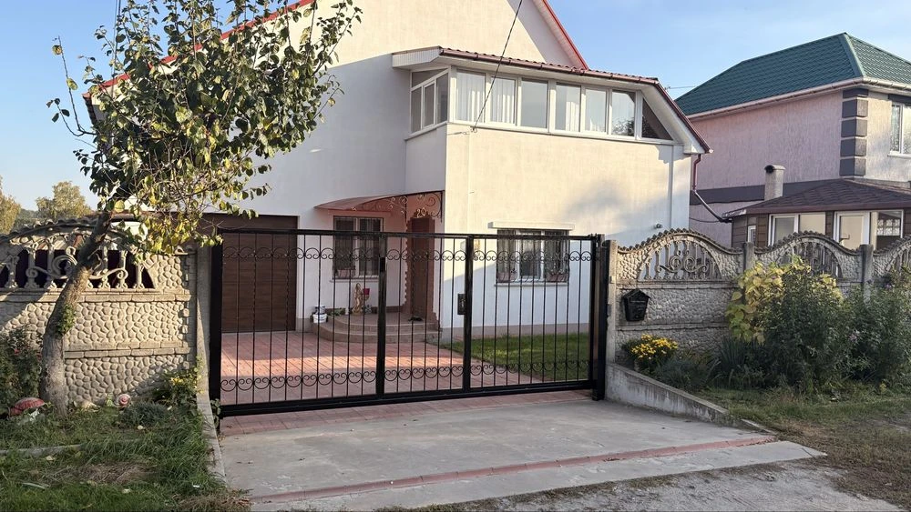 Продається будинок