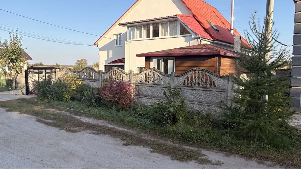Продається будинок