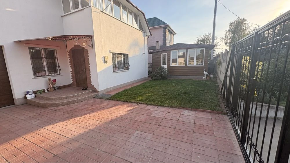 Продається будинок