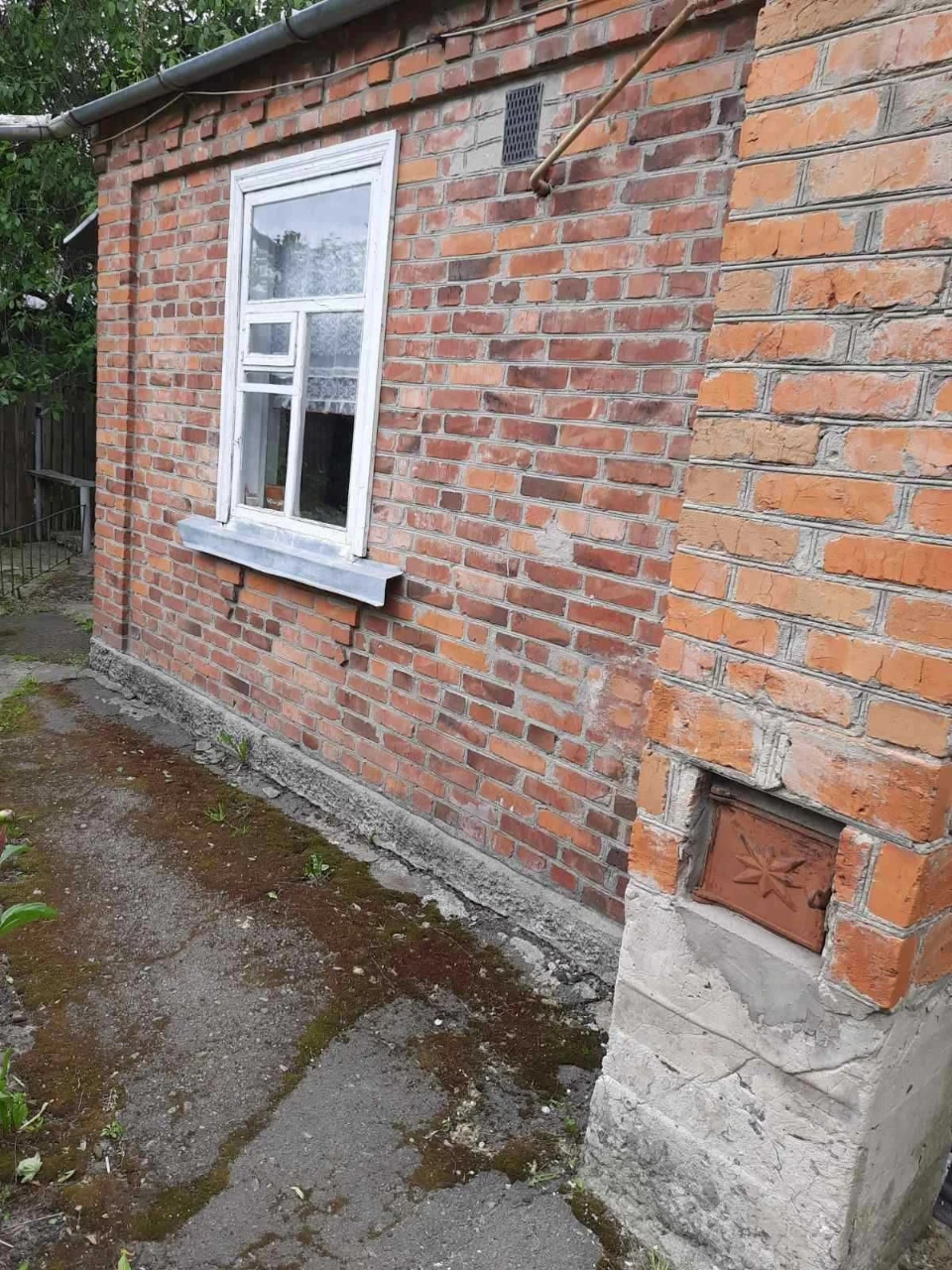 БЕЗ% Продаж цегляного будинку з газом 127m2 із ділянкою 13 с