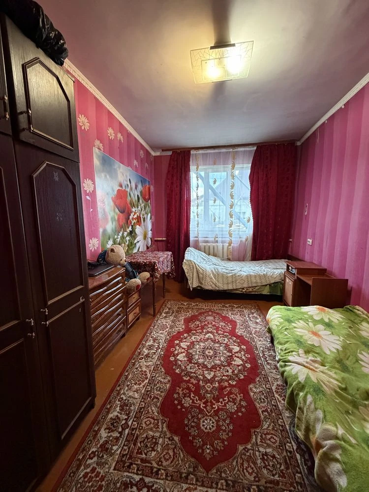 Продаж 1/2 будинку біля річки та лісу — м. Фастів