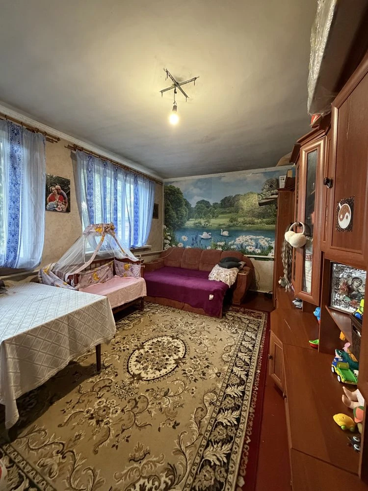 Продаж 1/2 будинку біля річки та лісу — м. Фастів