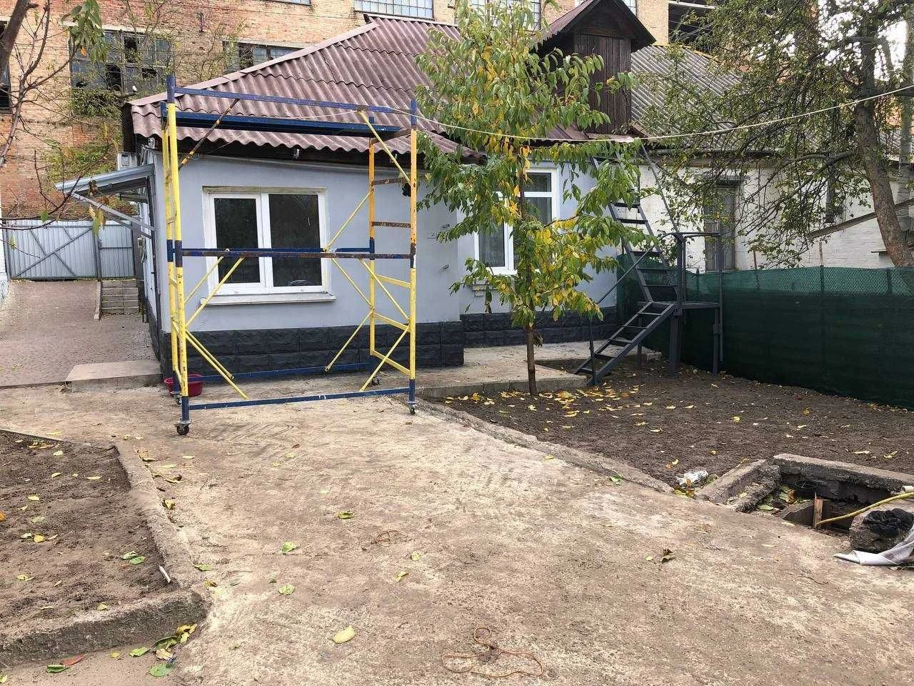 Продам 1/2 будинку в м.Фастів, Київської обл