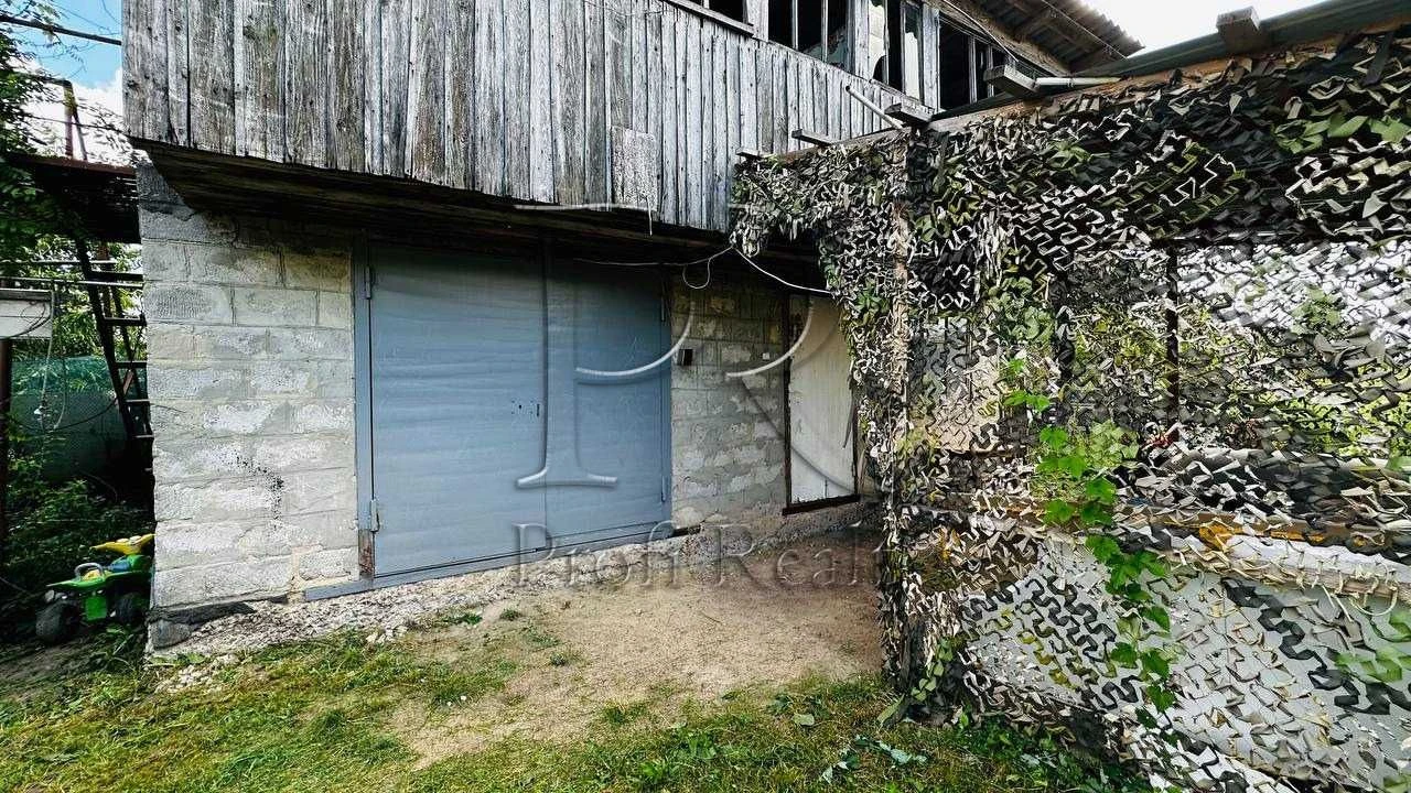 Продаж без комісії для покупця частини будинку на 15 сотках