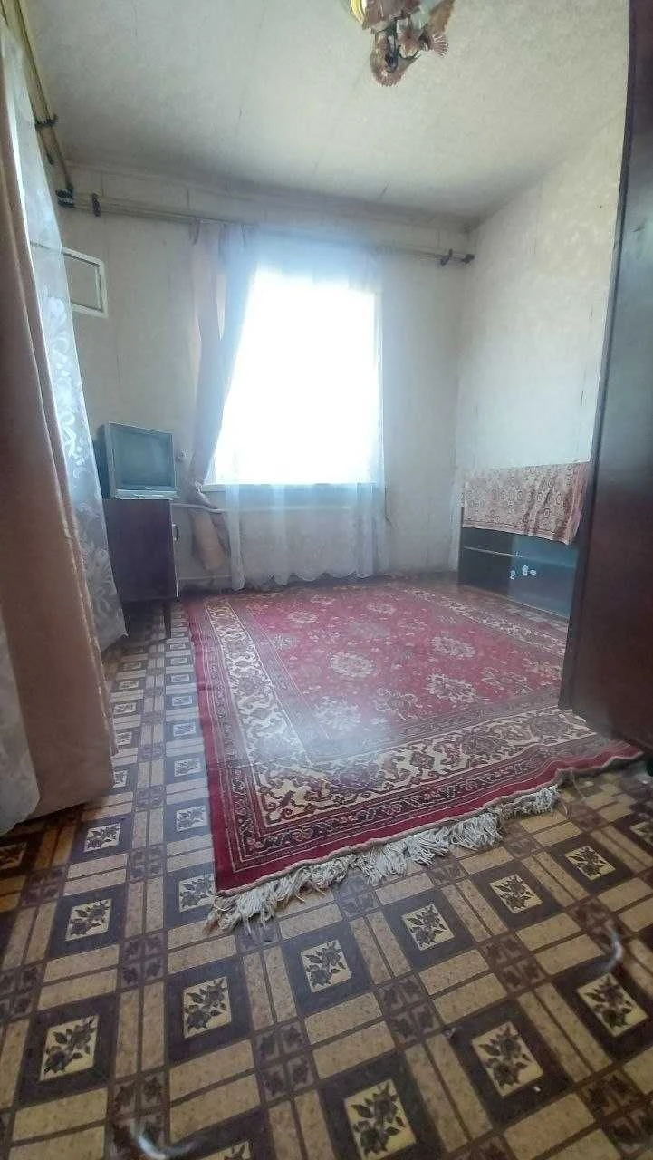 Продам частину будинку з гарним розташуванням в центрі міста