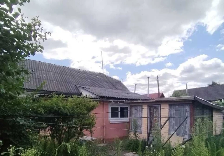 Частина будинку в місті Фастів в гарному розхташуванні
