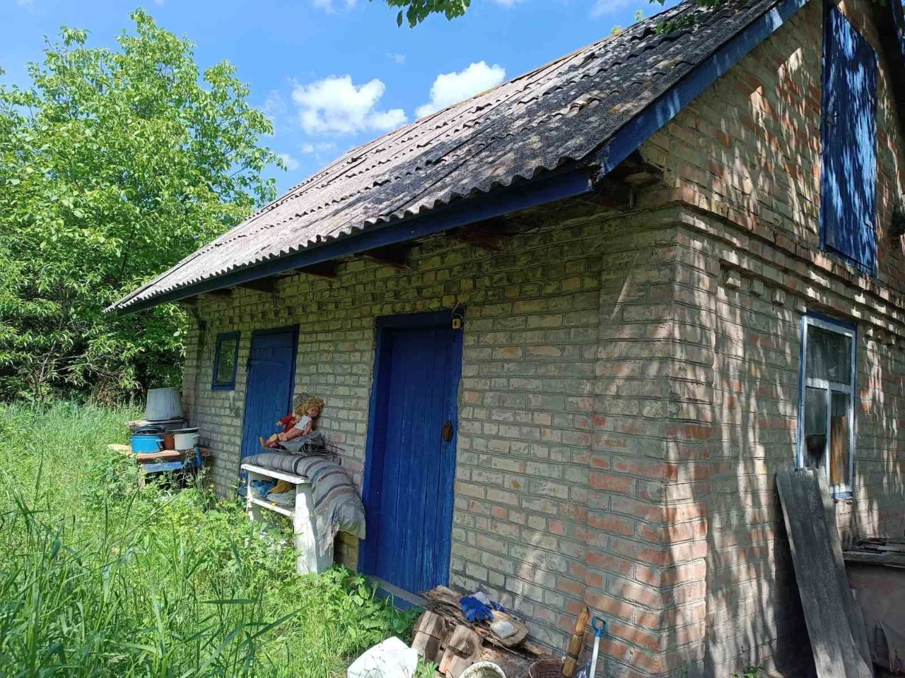 Пропонуємо до продажу будинок поряд з центром.