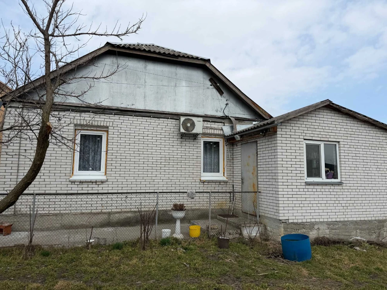 Продаж будинкнку місто Фастів Київської обл. район Журавлівк