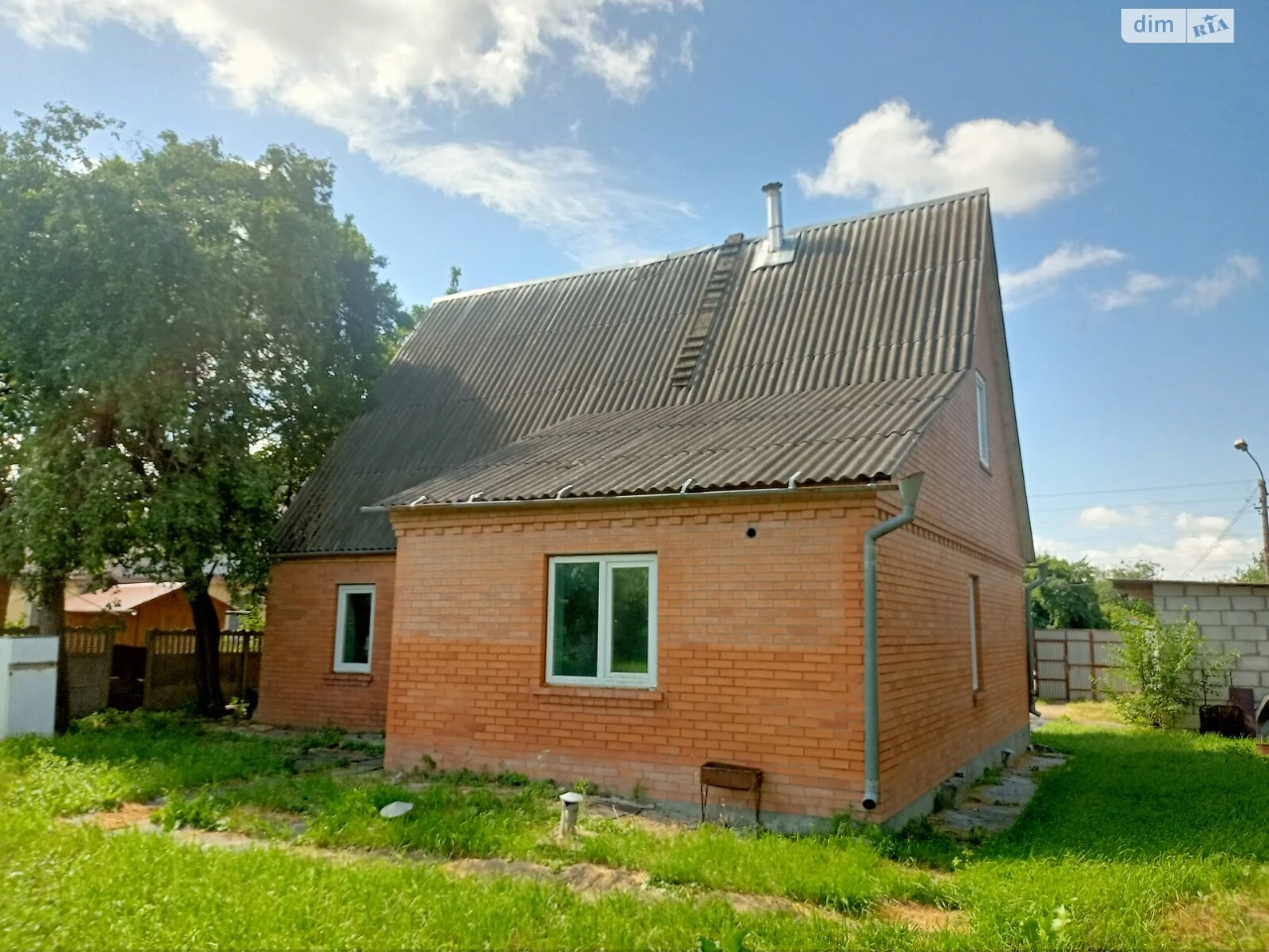 Продаж Дім