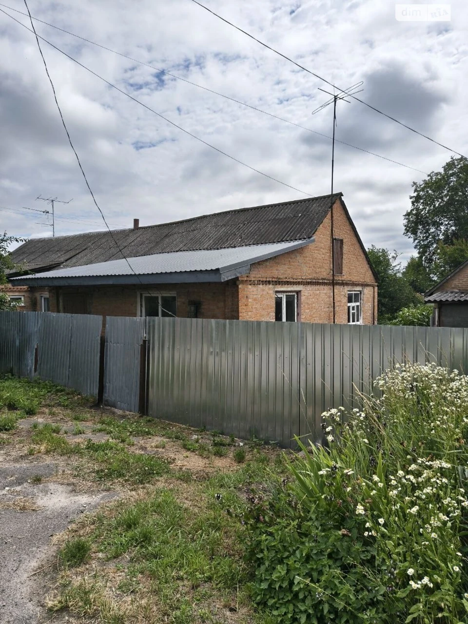 Продаж Дім
