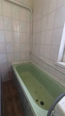 Продається половина будинку