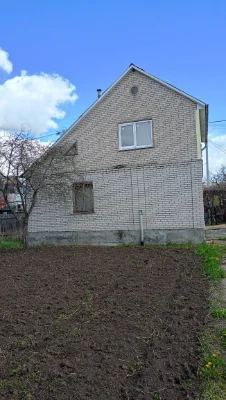 Пропонуємо до продажу садовий будинок на околиці Фастова.