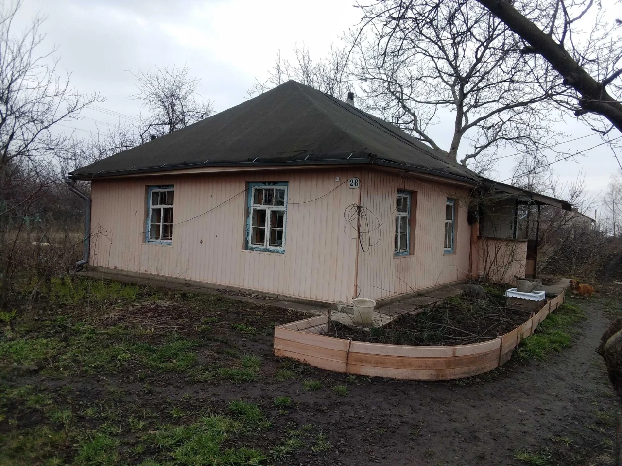 Будинок старенький, але доглянутий, 75 км від Київа (Фастівс