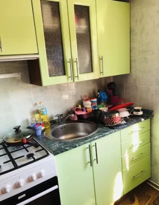 Власник.Продам частину будинку. Журавлівка.