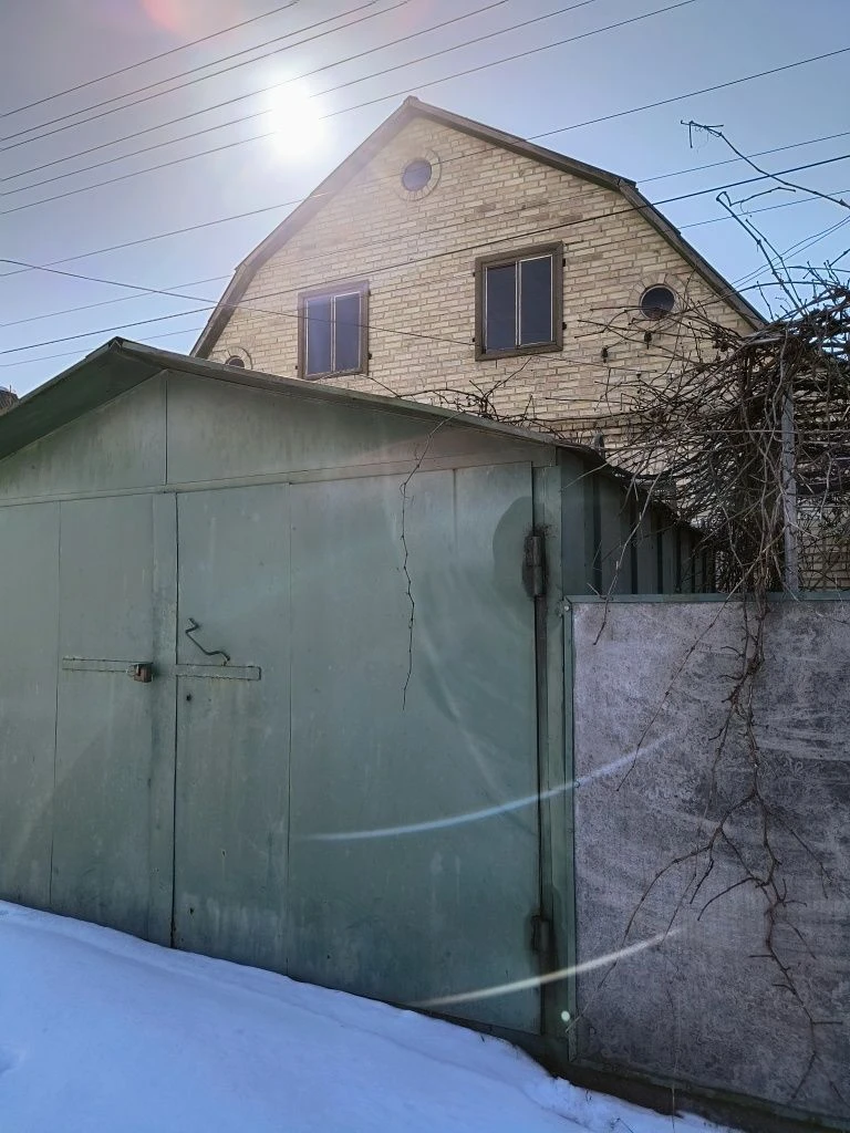 Продаж просторого будинку під ремонт!