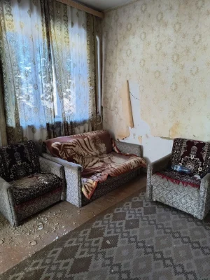 Продаж просторого будинку під ремонт!