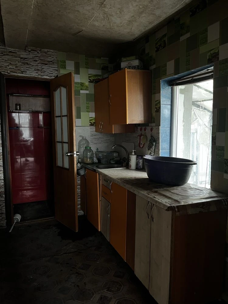 Продаж частини будинка після пожежі!