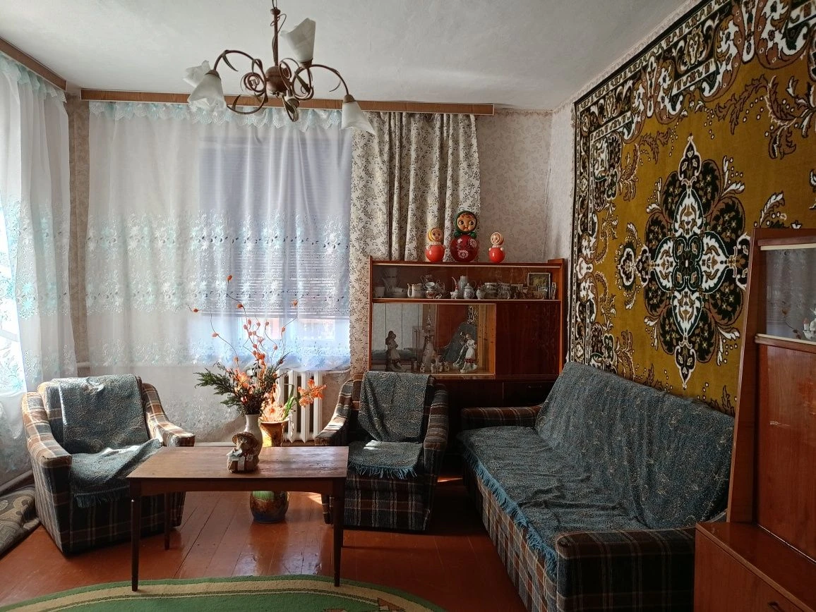Продається будинок( частина) у Фастові.