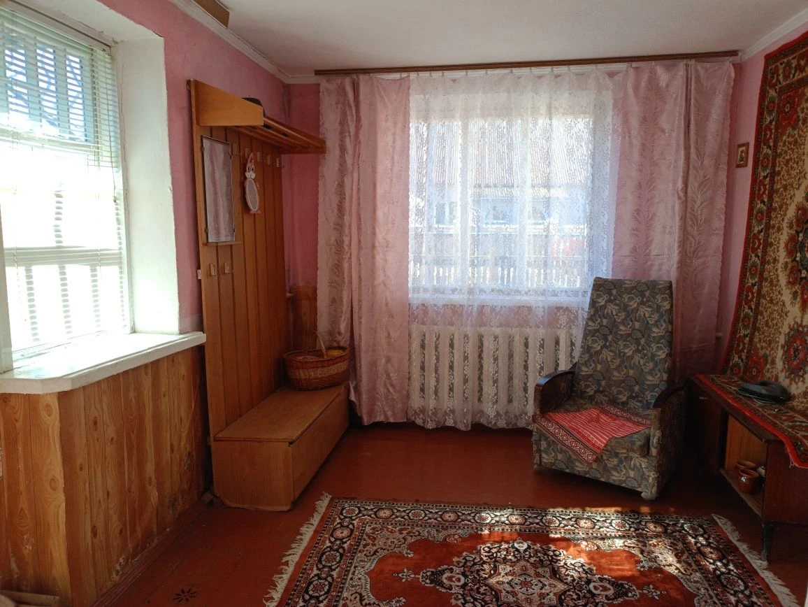 Продається будинок( частина) у Фастові.