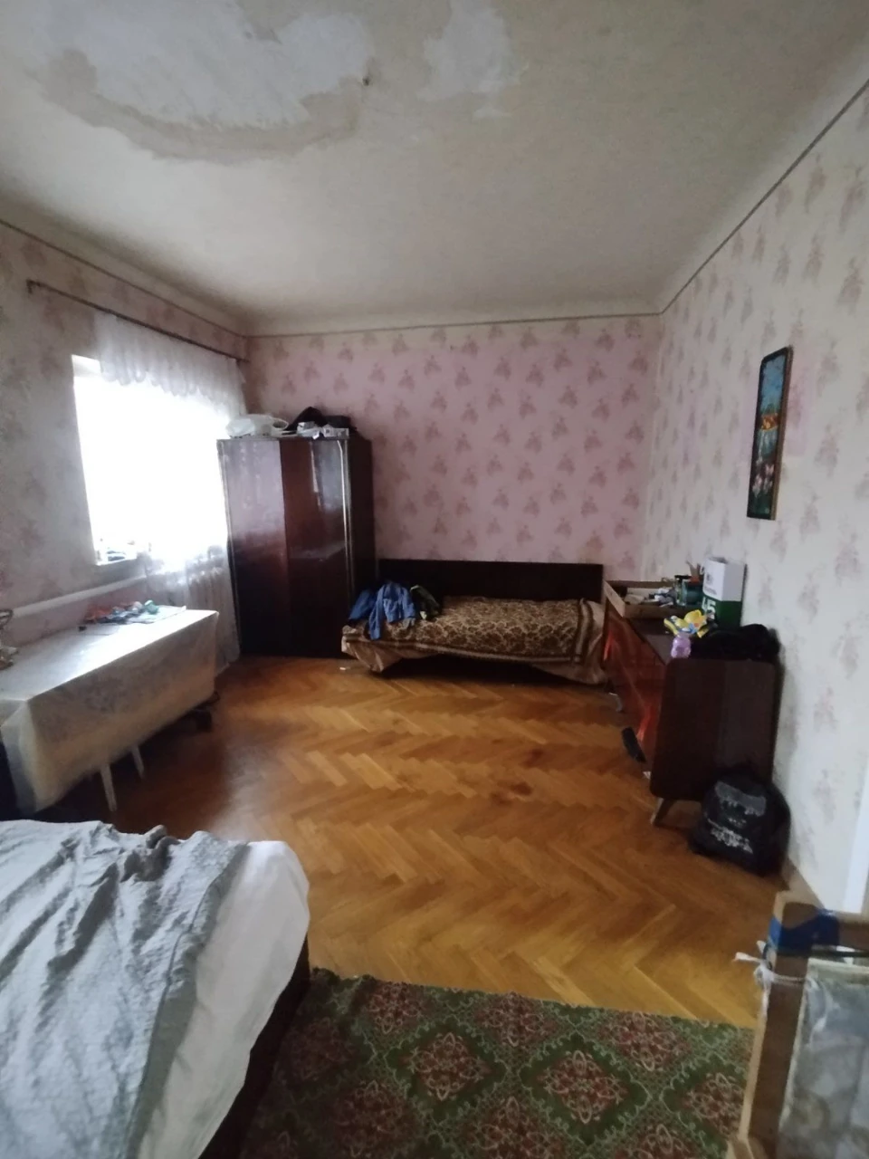 Продається частина 2х поверхового будинку у Фастові.
