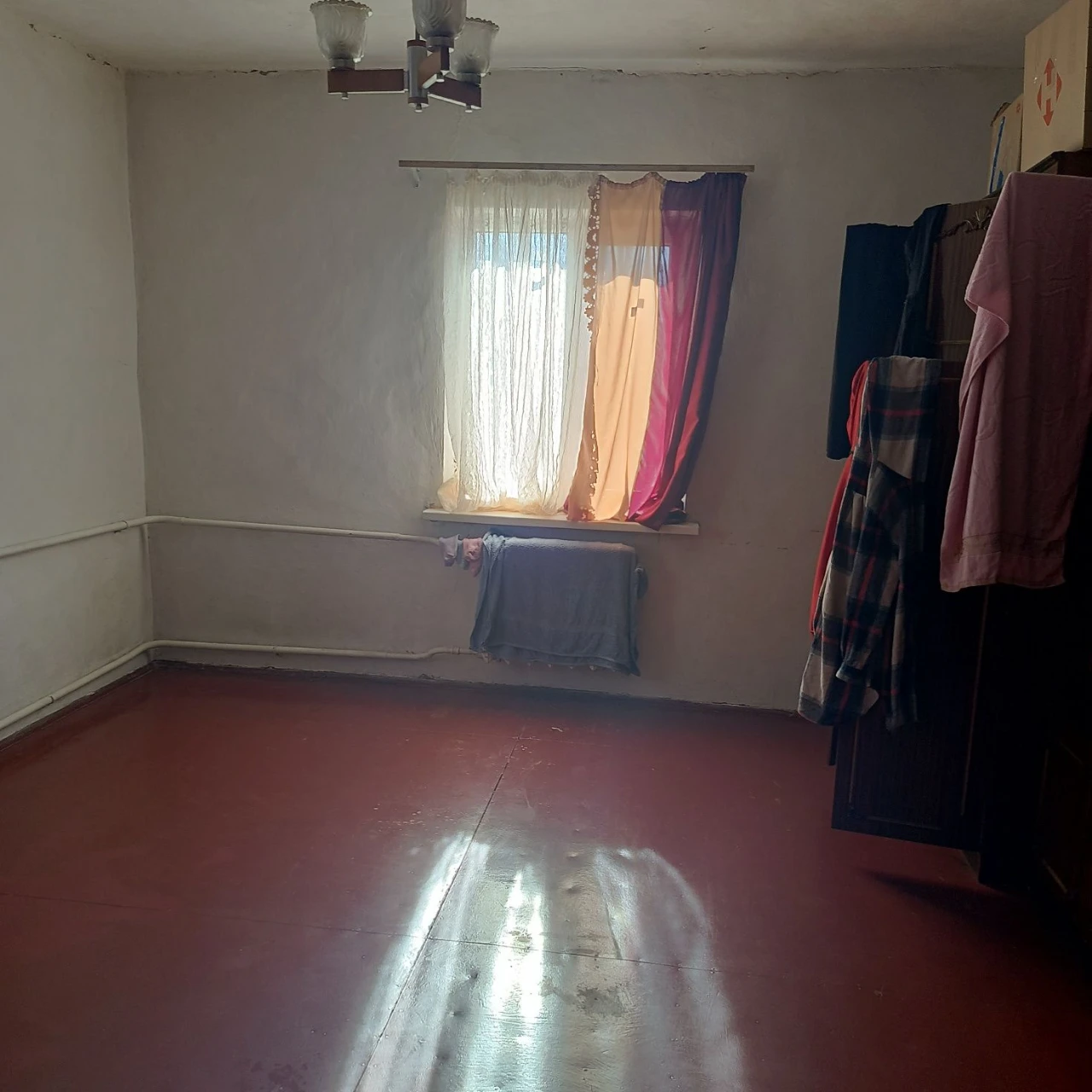 Продається великий будинок
