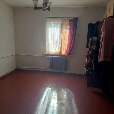 Продається великий будинок