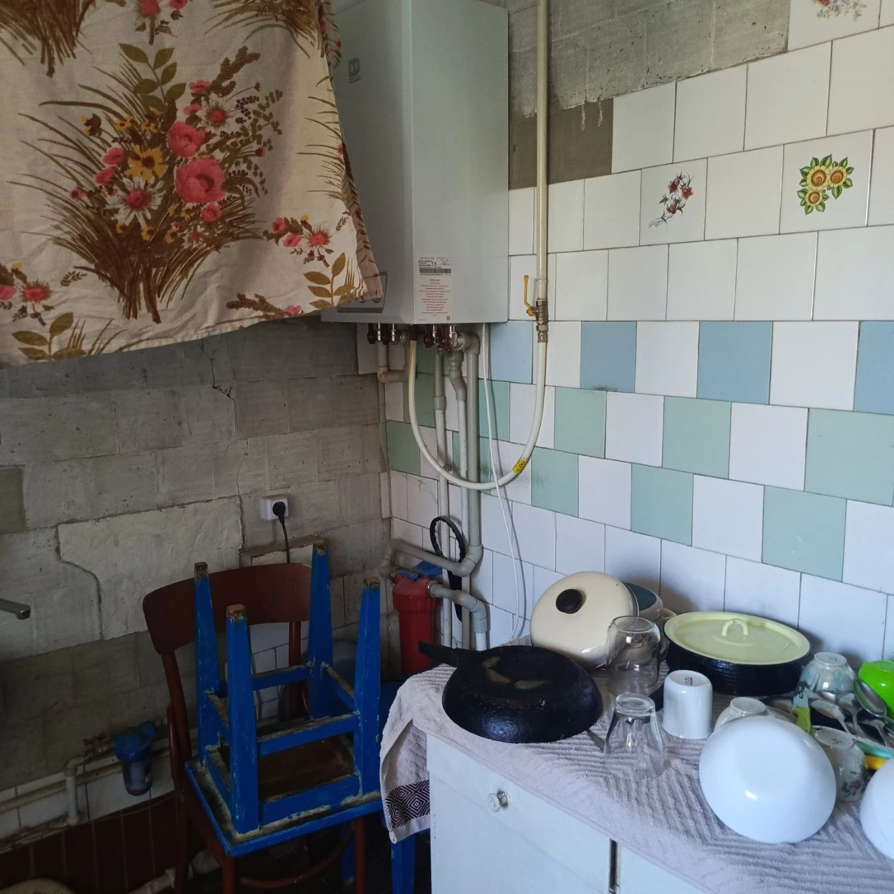 Продається великий будинок