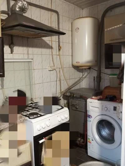 Продаж частини будинку