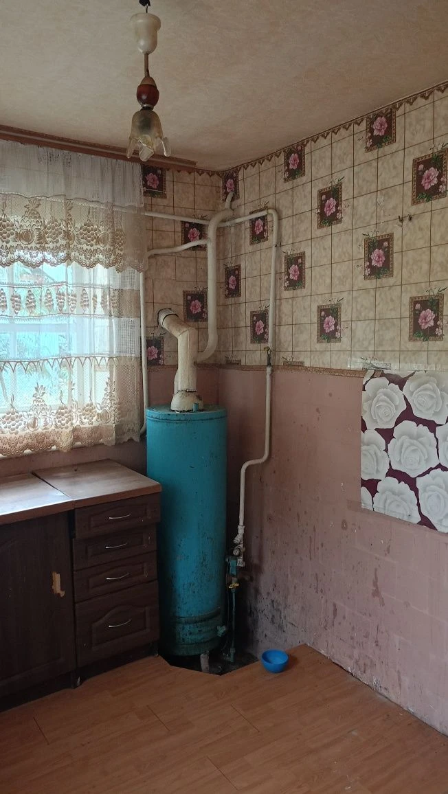 Продається частина будинку у Фастові.