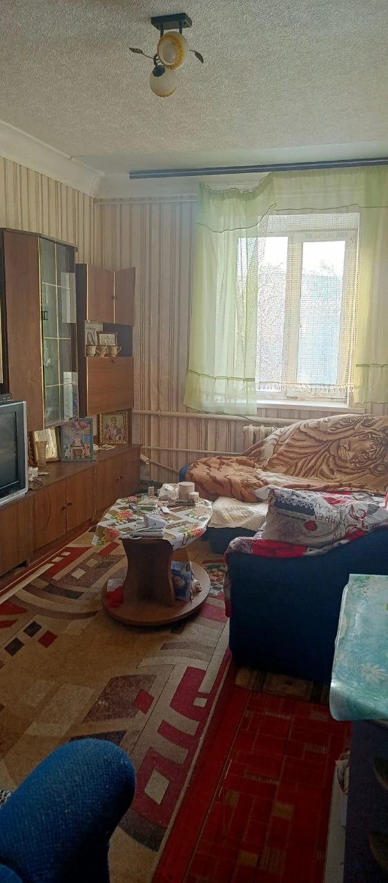 Продається в центрі міста будинок
