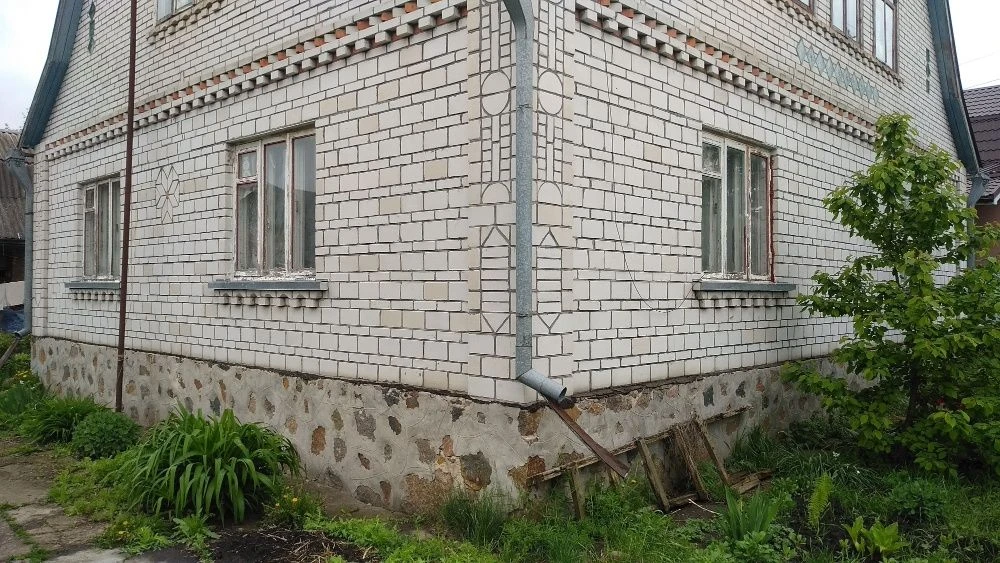 Продам приватний будинок у Фастові (м-н Заріччя)