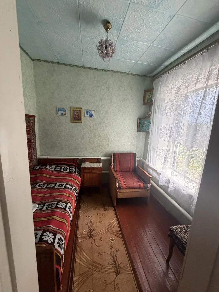 Продам половину будинка!