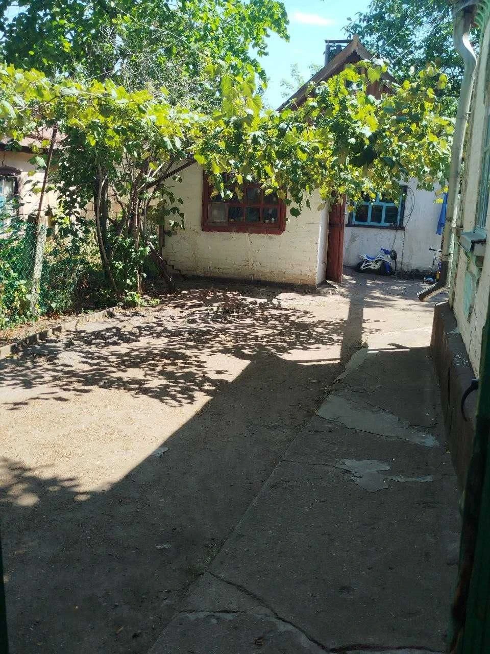 продам будинок для проживання в м.Бобринець